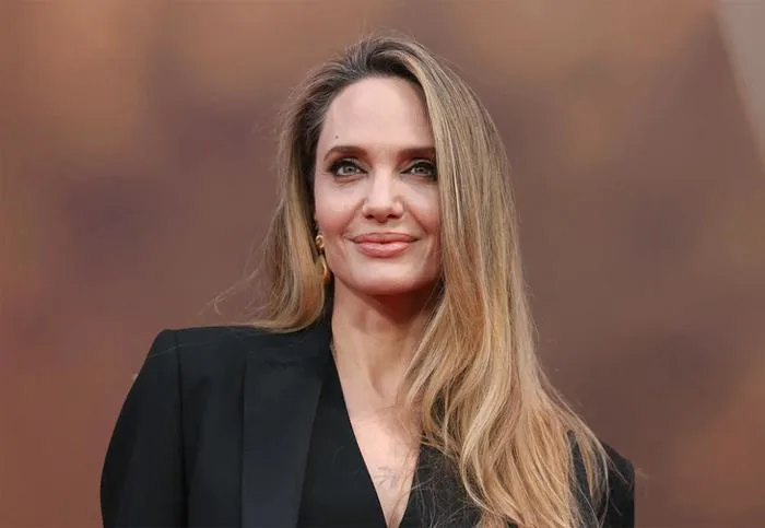 Angelina Jolie bán biệt thự cổ 30 triệu USD ở Los Angeles - Tuổi Trẻ Online