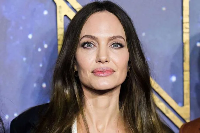 Angelina Jolie dừng kiện FBI - Báo VnExpress Giải trí