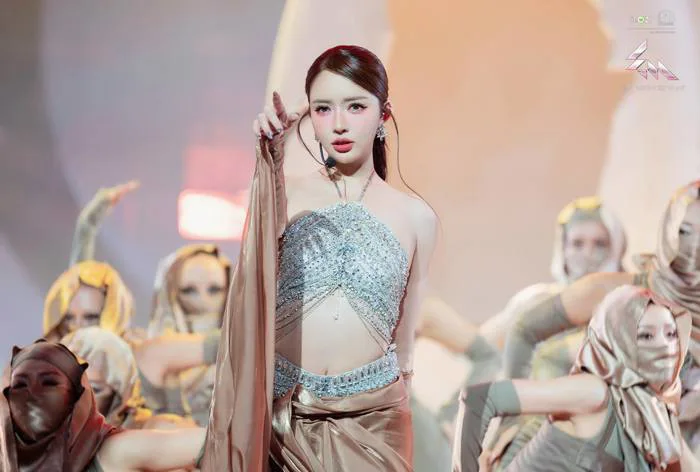 Sự tái sinh đầy ấn tượng của Bích Phương - Đời Sống Và Thương Hiệu