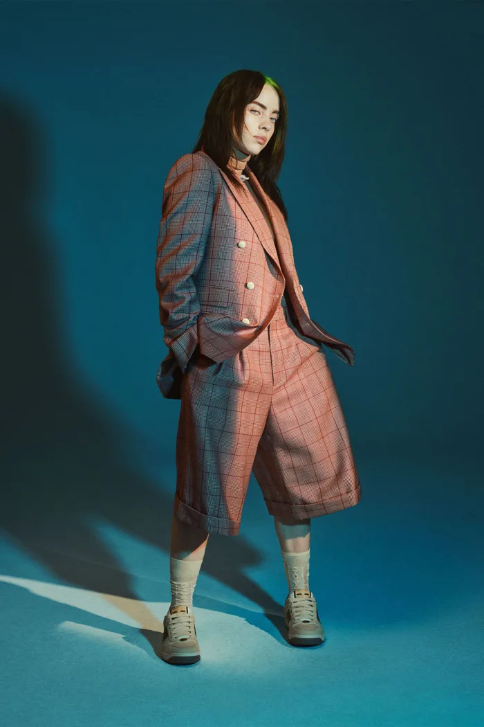 Billie Eilish thừa nhận thích sự nổi tiếng
