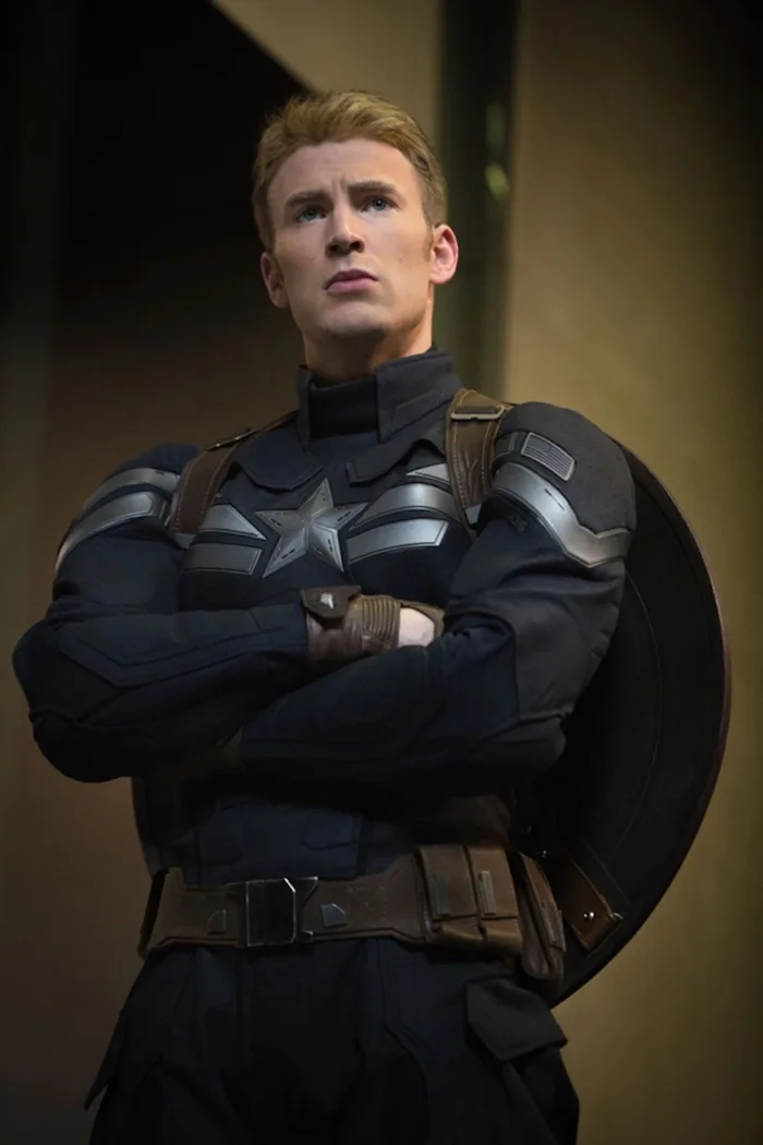 Chris Evans trở thành 'Người đàn ông quyến rũ nhất năm 2022'