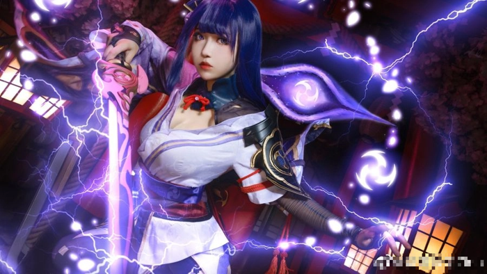 Loạt ảnh cosplay Raiden Shogun trong Genshin Impact quyến rũ của nữ game thủ xinh đẹp