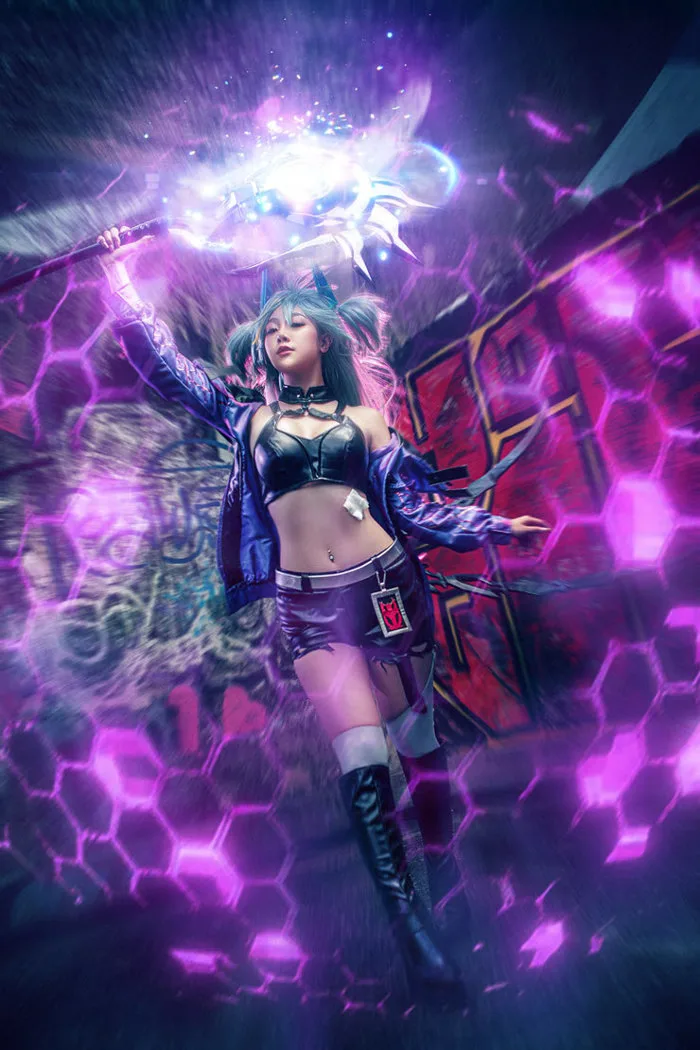 Gục ngã trước màn cosplay đẹp hút mắt của Điêu Thuyền game Liên Quân