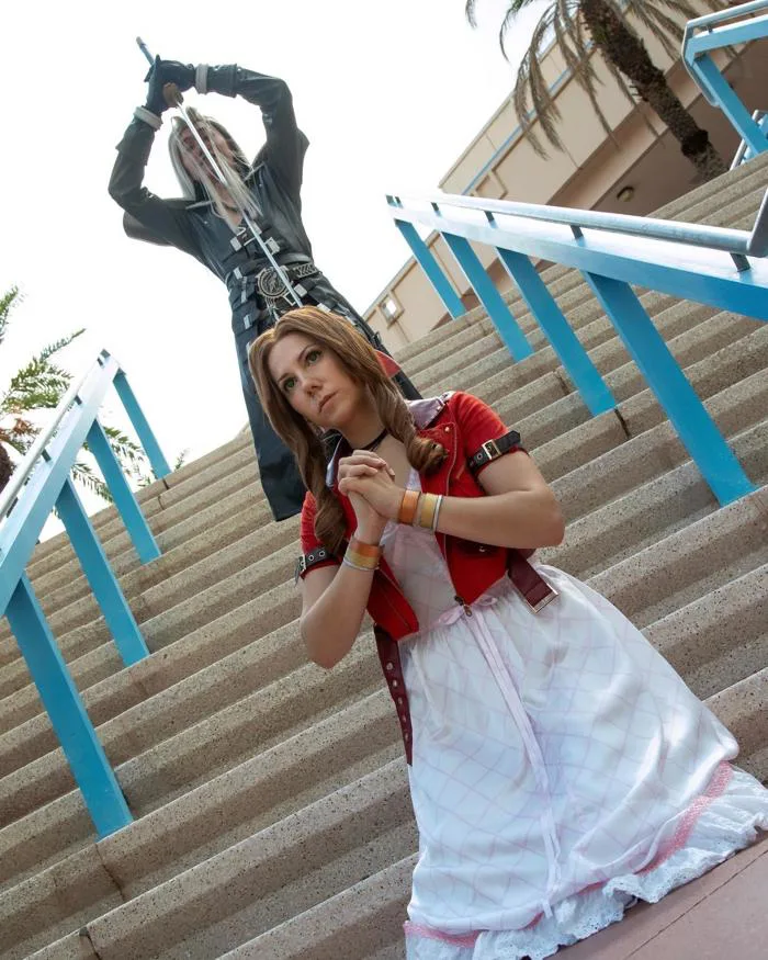 Vài ảnh mình thích nhất trong bộ cosplay Aerith của mình : r/FinalFantasy