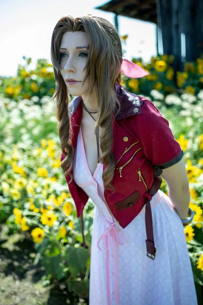 Aerith [cosplay by LadyxZero] : r/FFVIIRemake