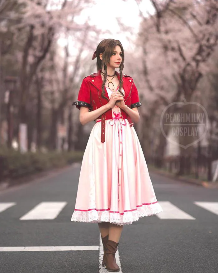 Bỏng mắt trước cosplay cô nàng Aerith xinh đẹp trong Final Fantasy VII  Remake