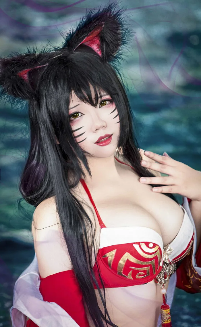 Cosplay LMHT: Sexy hình tượng Ahri