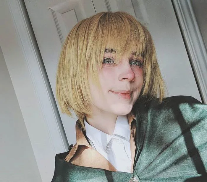 Armin Cosplay