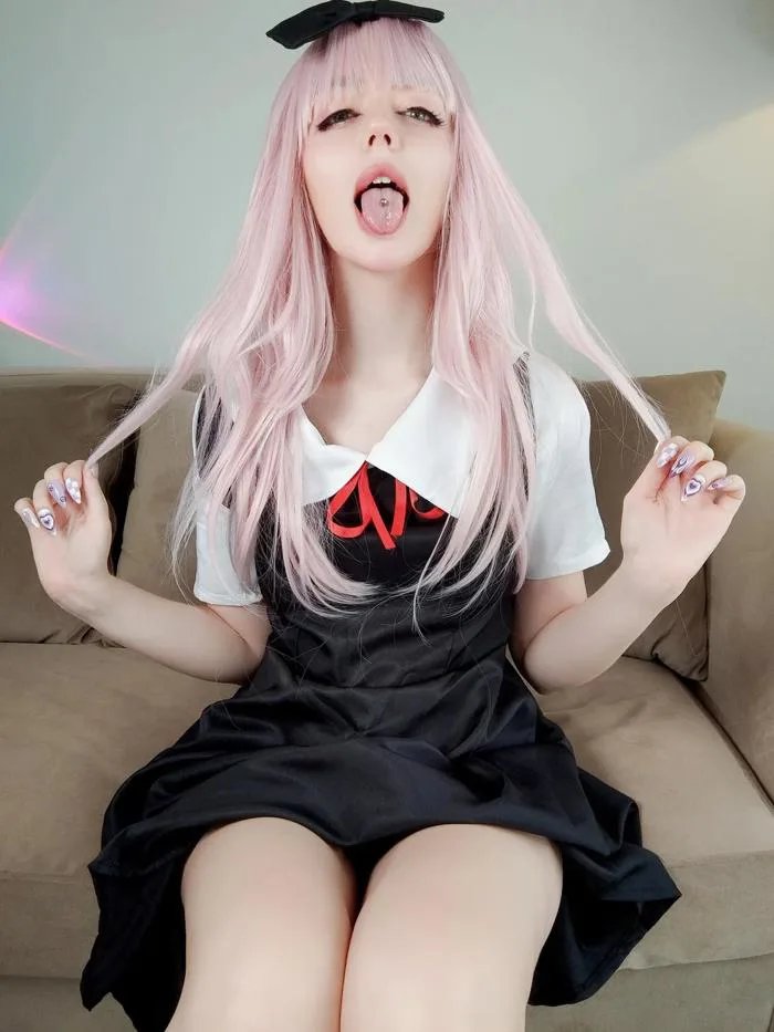 Cosplay Chika Fujiwara do Aldorachan : r/Kaguya_sama