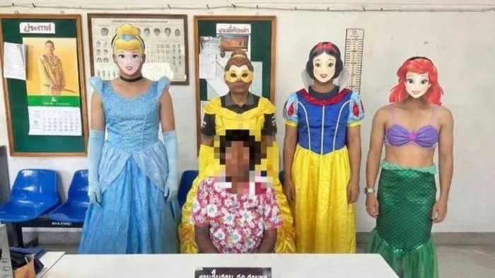 Cảnh sát Thái Lan cosplay 'công chúa Disney' để bắt tội phạm - Tuổi Trẻ  Online