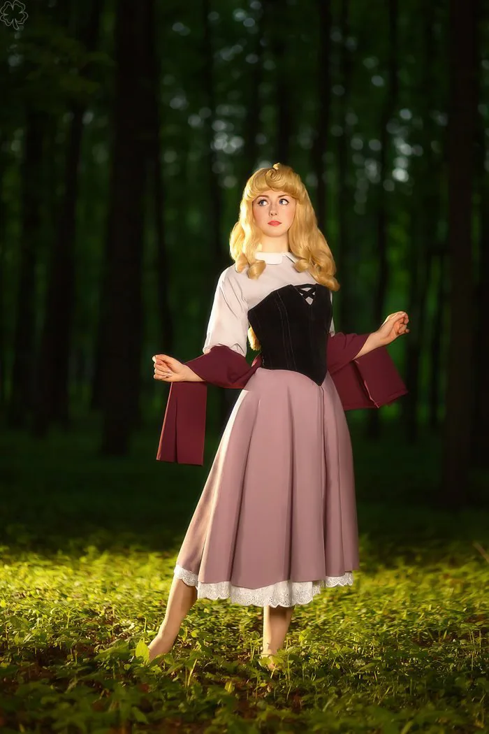 17 màn cosplay nhân vật Disney đẹp hơn cả bản gốc