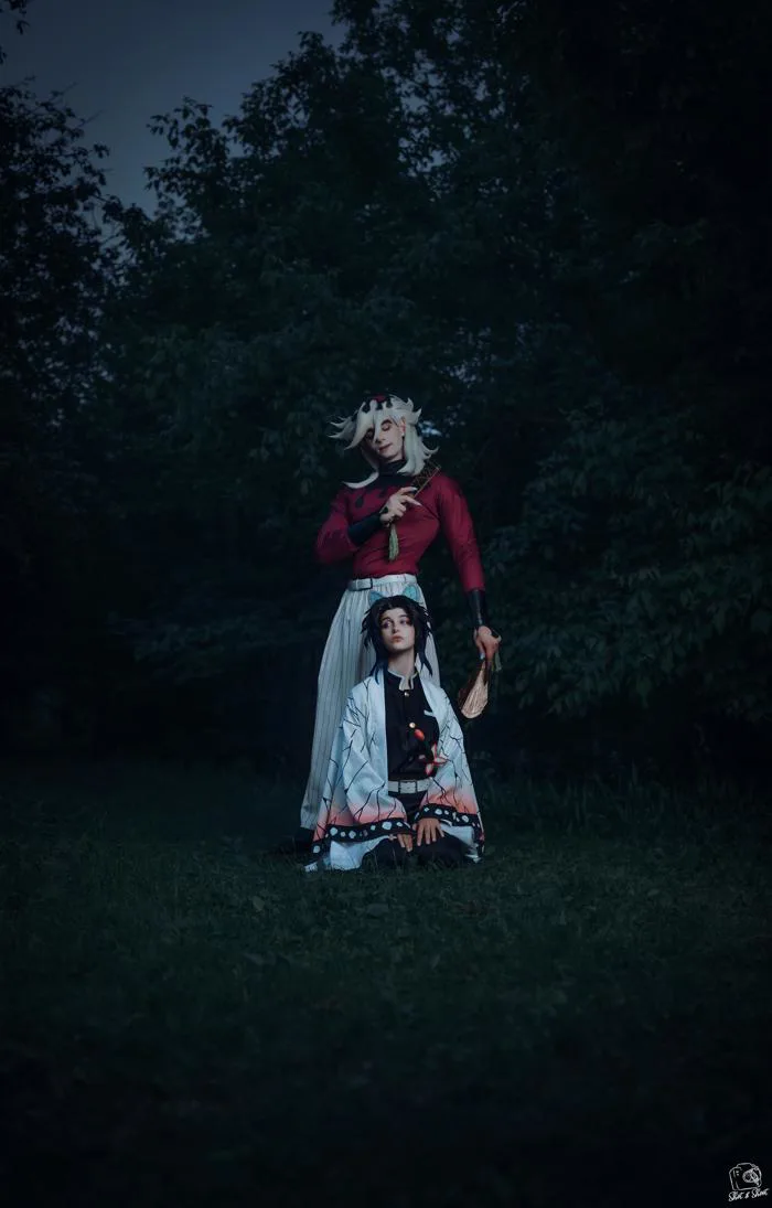 Cosplay Douma và Shinobu từ Demon Slayer : r/KimetsuNoYaiba