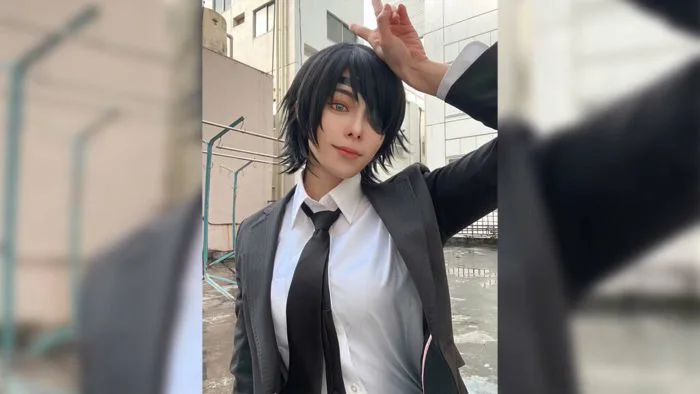 Chainsaw Man Cosplay: Himeno phiên bản đa nhân cách - ONE Esports Vietnam |  ONE Esports Vietnam