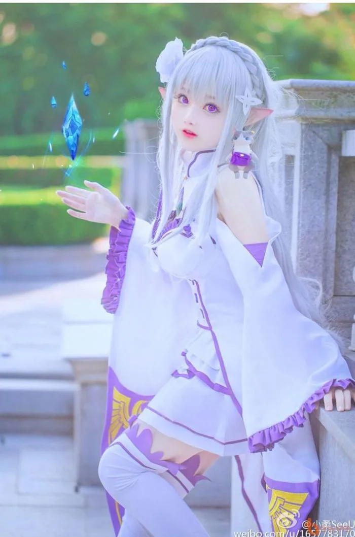 anh-cosplay-emilia-1