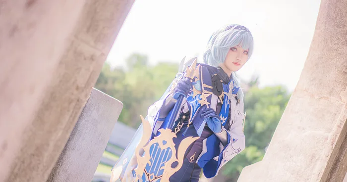 Tuyển tập cosplay Eula Genshin Impact từ Trung Quốc