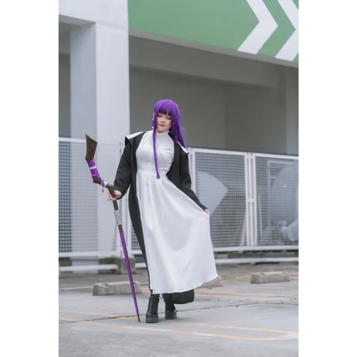 Đạo cụ cosplay trượng phép Fern trong anime Sousou no Frieren