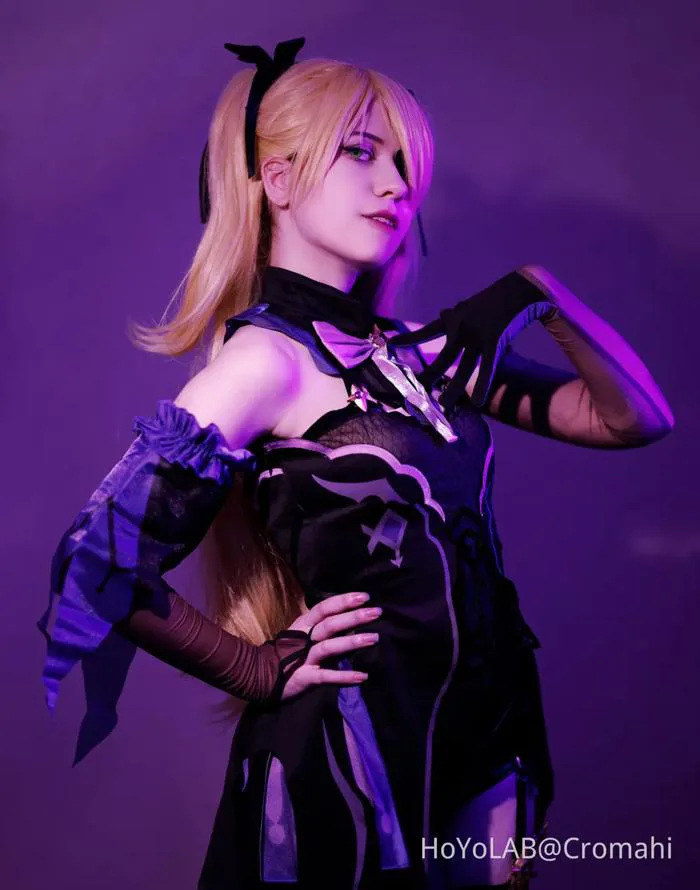 Fischl cosplay Genshin Impact | HoYoLAB