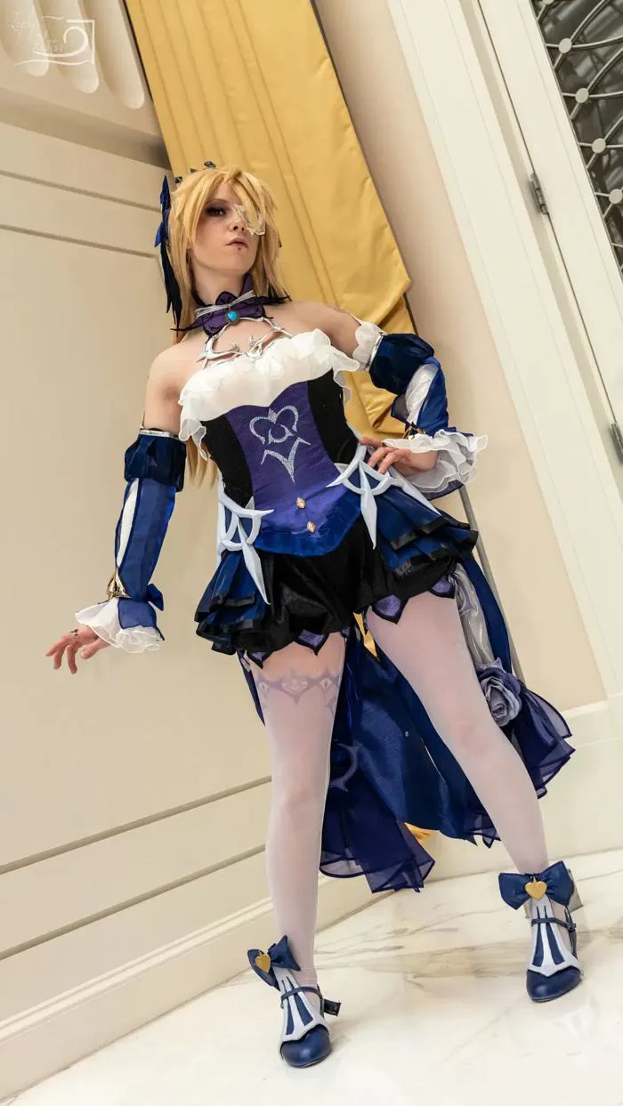 Fischl Cosplay Genshin Impact | HoYoLAB