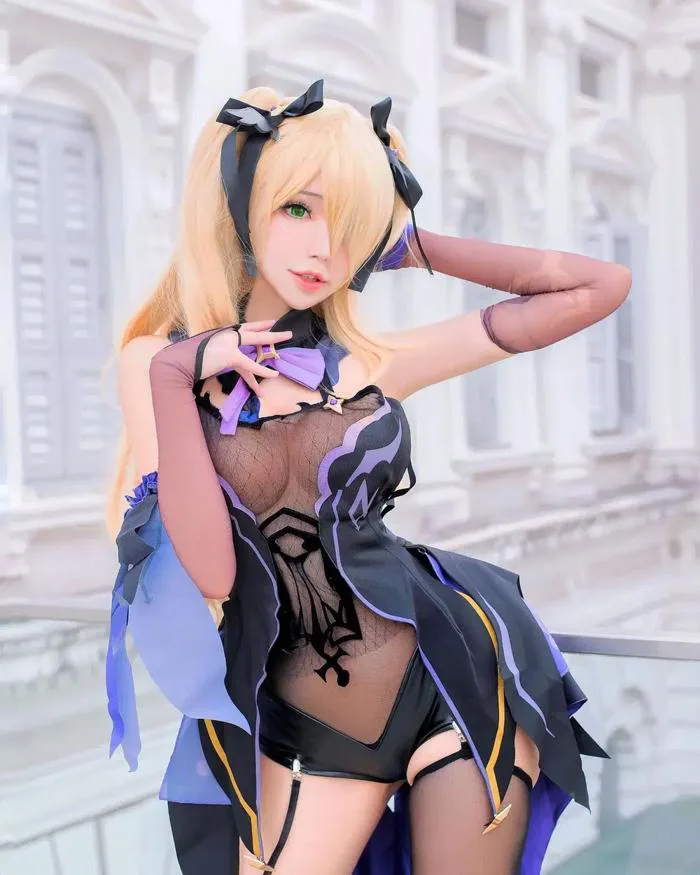 Fischl Cosplay #3 Genshin Impact | HoYoLAB