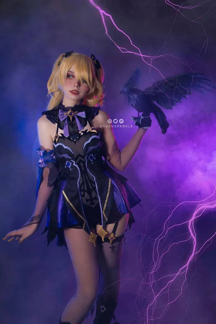 Oz, reveal thyself!» My Fischl cosplay 💜 : r/Genshin_Impact
