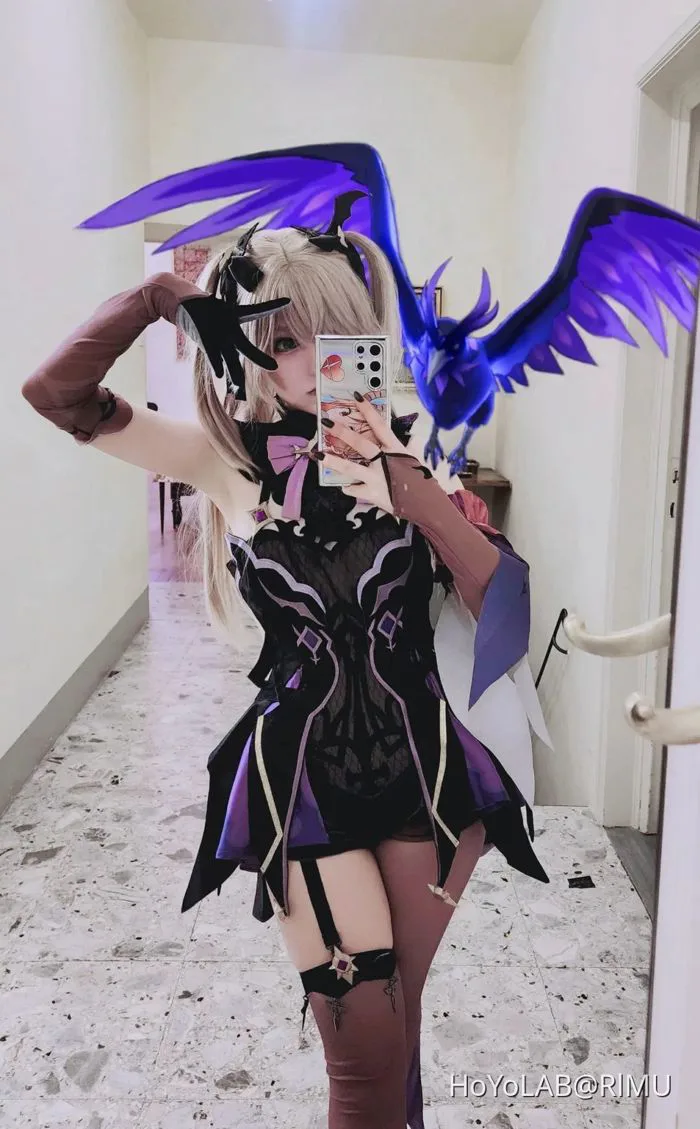 Fischl cosplay with Oz! Genshin Impact | HoYoLAB