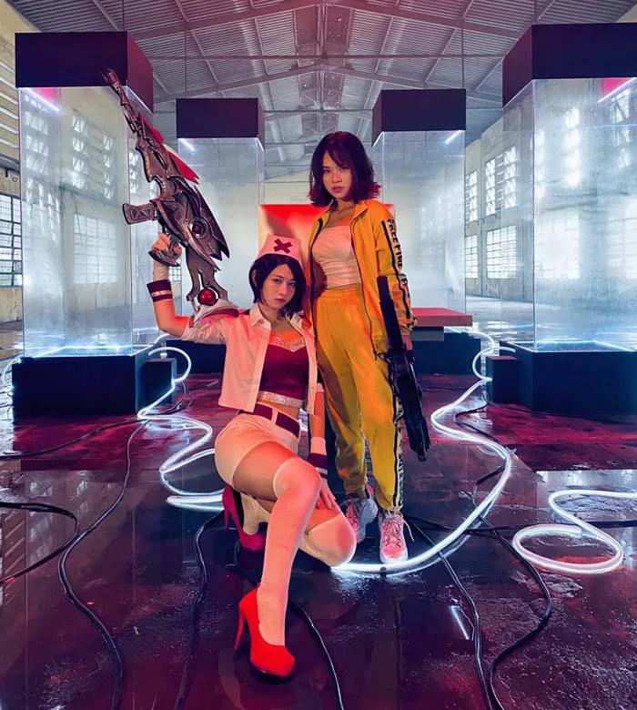 Hình ảnh cosplay Free Fire chưa hết hot, Lê Bống lại gây sốt khi mặc áo dài cưỡi ngựa