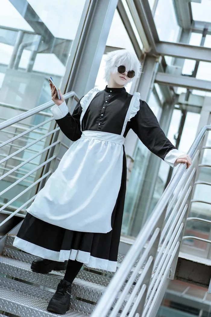 Gojo Maid Version Cosplay : r/JuJutsuKaisen