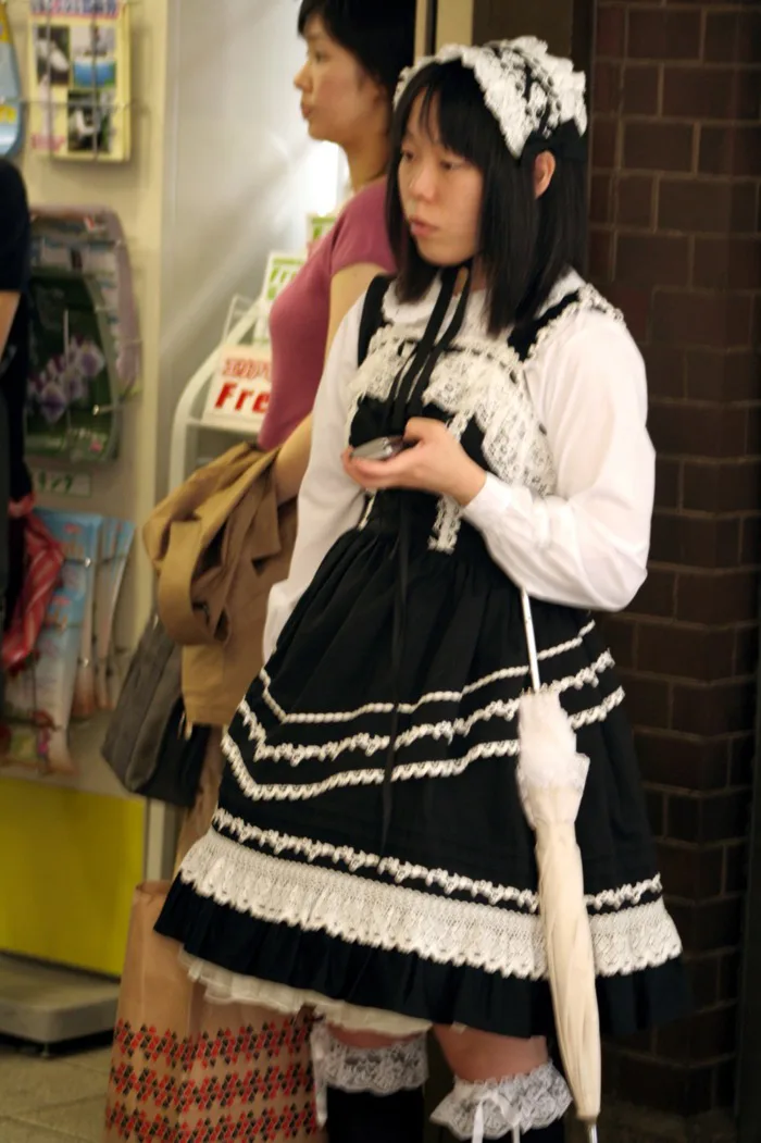 Tập tin:Gothic lolita dress.jpg – Wikipedia tiếng Việt