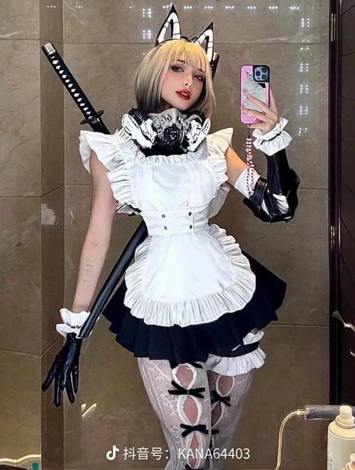 Hình ảnh | Moda, Thời trang gothic, Ảnh cầm đt