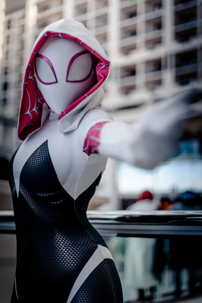 Cosplay Ghost Spider/Gwen Stacy của mình ở Katsucon! : r/Spiderman