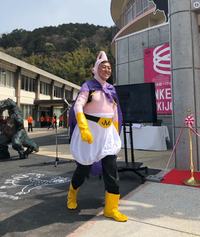 Chùm ảnh hài hước: Khi các chính trị gia Nhật Bản Cosplay 