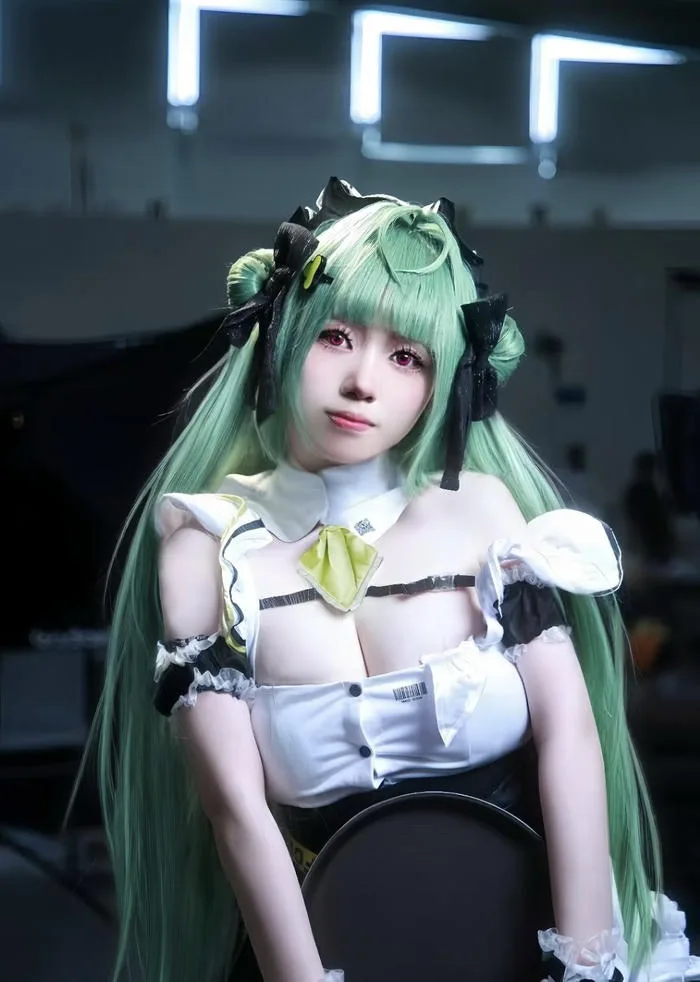 Mê tít với 111+ ảnh cosplay hầu gái cực quyến rũ, gợi cảm