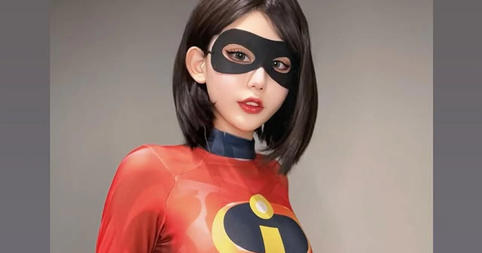 Có lẽ, đây chính là phiên bản copslay Elastigirl quyến rũ nhất thế giới