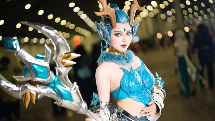 Liên Quân: Nữ cosplayer gây thương nhớ khi tái hiện lại hình ảnh siêu  support một thời đã bị xóa khỏi game - ONE Esports Vietnam | ONE Esports  Vietnam