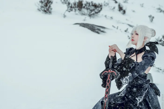 Cosplay nàng Saber và Jeanne d'Arc 