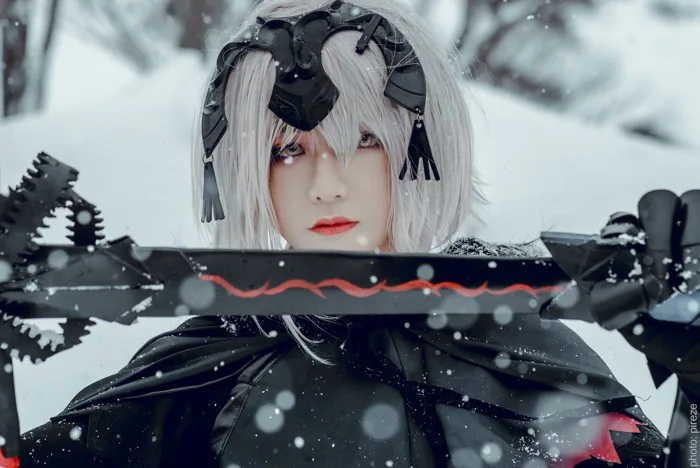 Cosplay nàng Saber và Jeanne d'Arc 