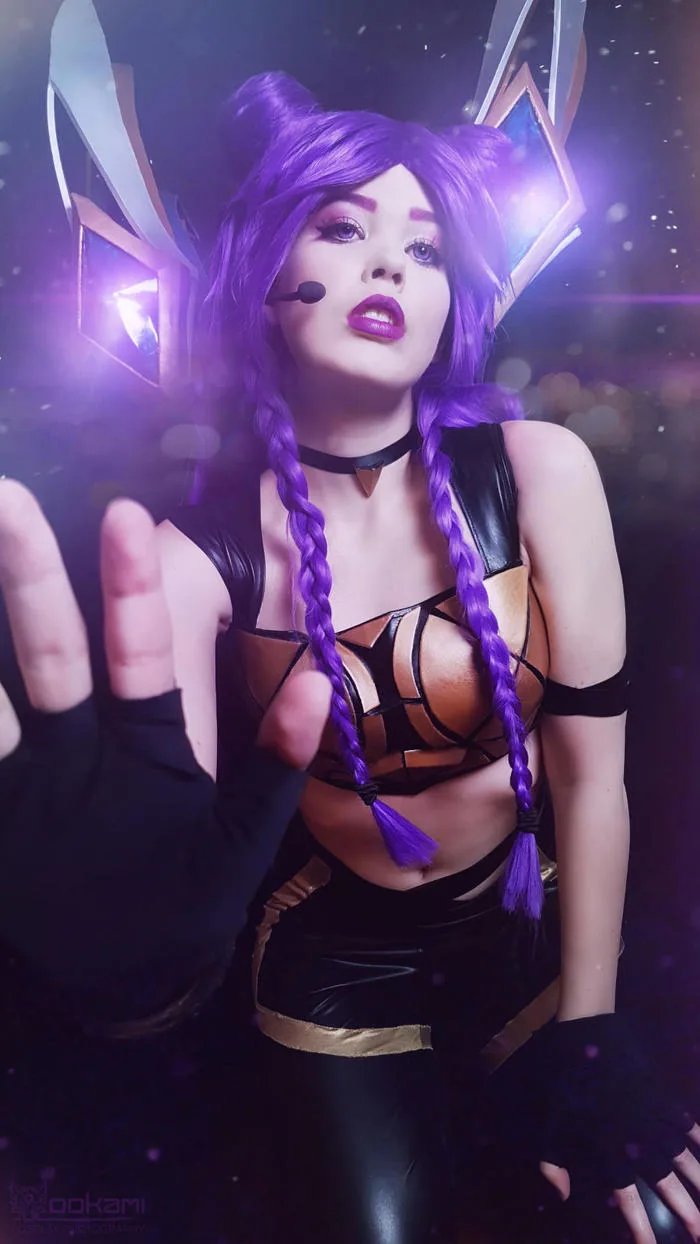 KDA Kaisa-K/DA Kai'Sa Cosplay - League of Legends by TineMarieRiis on  DeviantArt