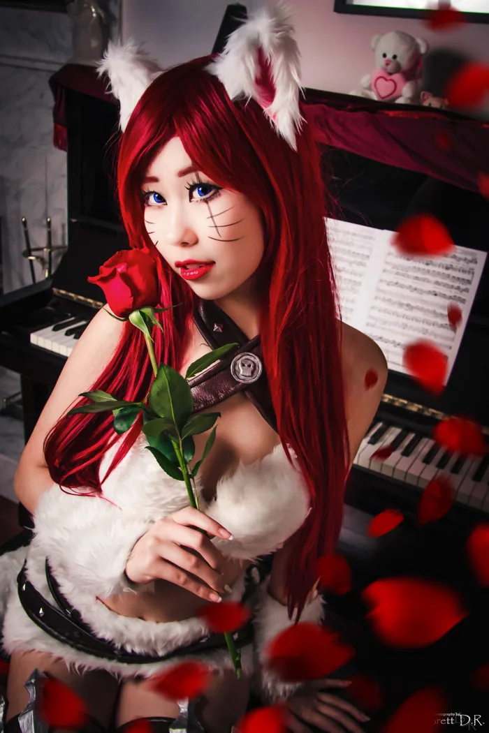 Cosplay Katarina Mèo Kitty khiến mọi người bối rối