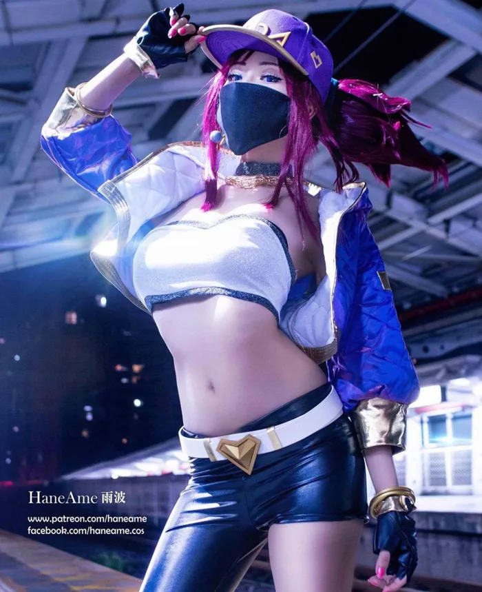 Nữ thần cosplay Hane Ame 