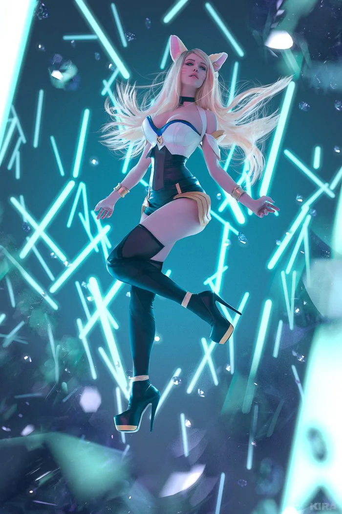 Bỏng mắt trước bộ ảnh cosplay siêu “gợi cảm” của ban nhạc “đình đám” K / DA