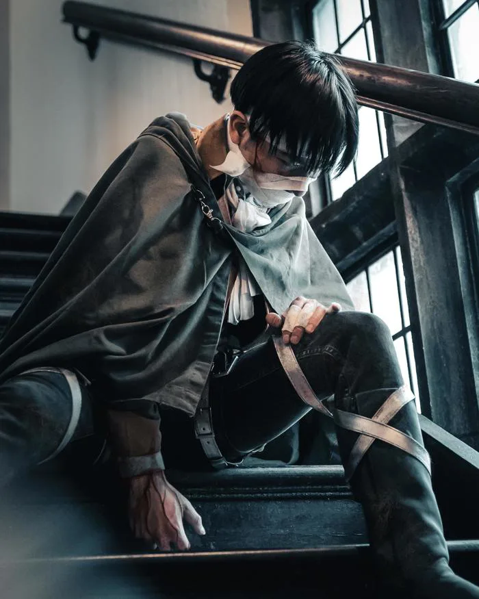 Cosplay Levi Ackerman đẫm máu của tui [uleviclean] (và là bài đăng đầu tiên  của tui ở đây!) : r/attackontitan