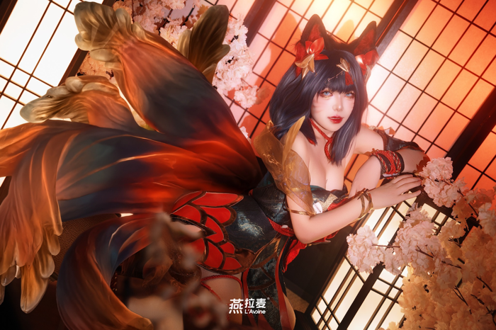 Cộng đồng VNGGames:Liên Minh Huyền Thoại-[LMHT] CỘNG ĐỒNG “PHÁT SỐT” VỚI LOẠT COSPLAY AHRI SUỐI NƯỚC NÓNG