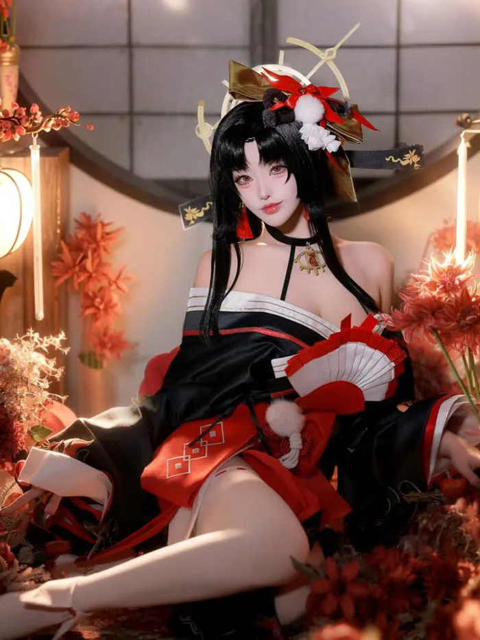Cách mà coser triệu follow biến hình, sức nóng quả thực không phải bàn cãi
