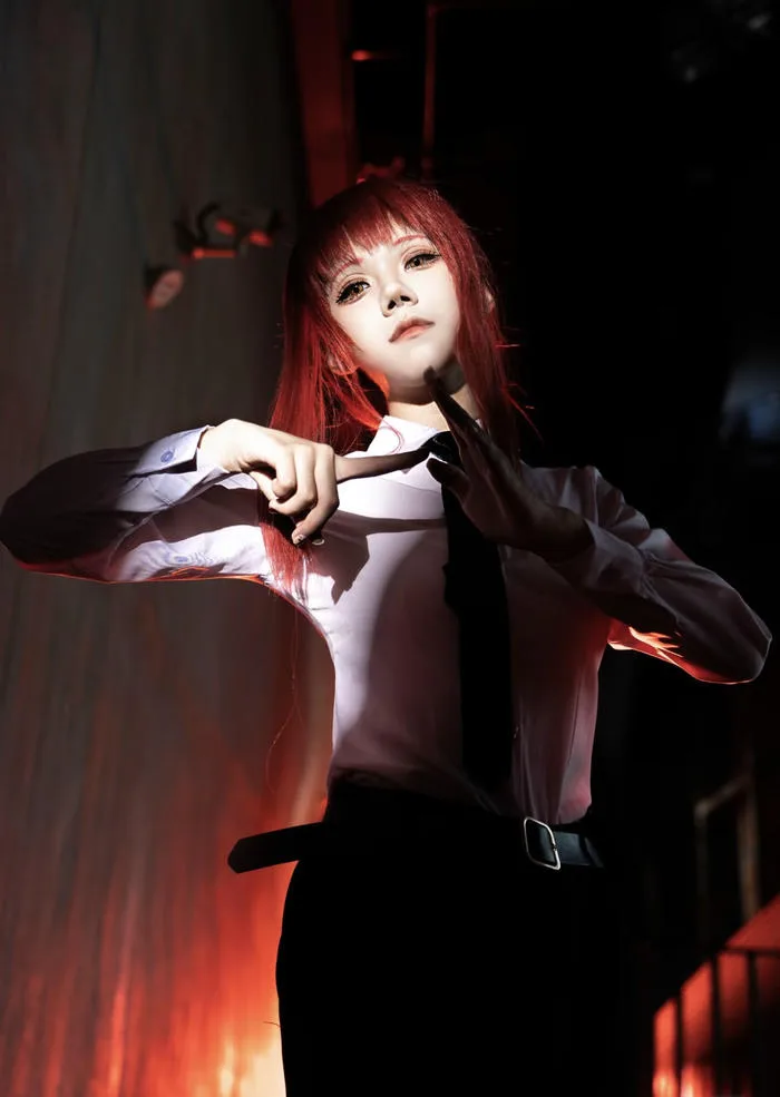 100+ Makima Cosplay Đẹp Quyến Rũ Lạnh Lùng Chainsaw Man
