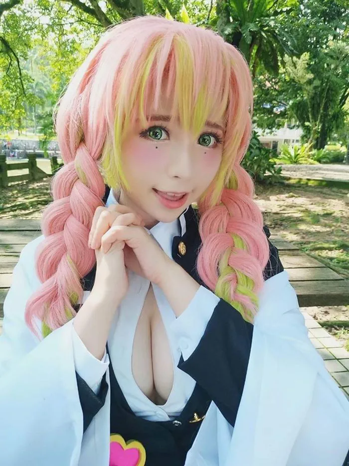 anh-cosplay-mitsuri-1