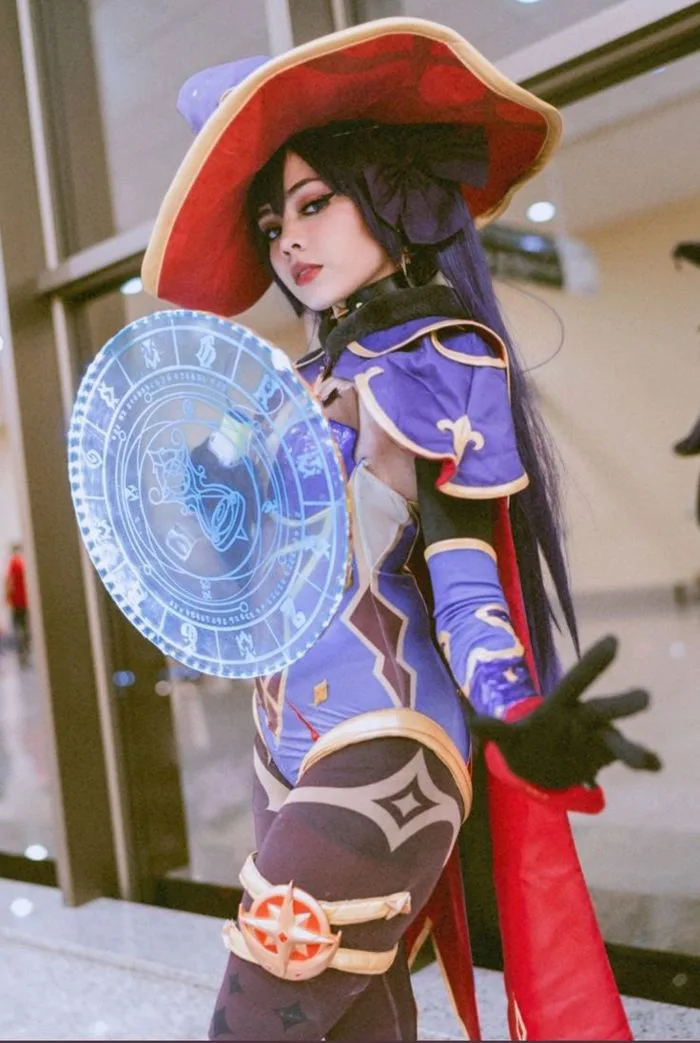MONA MEGISTUS ~