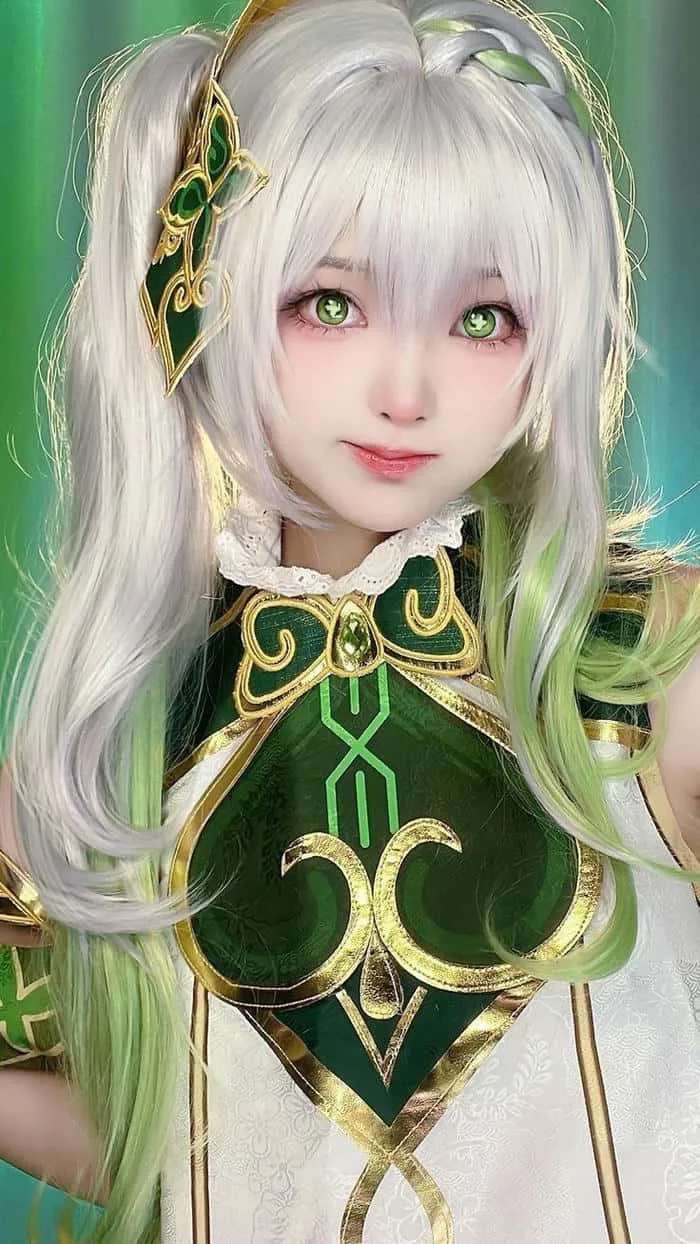 anh-cosplay-nahida-1