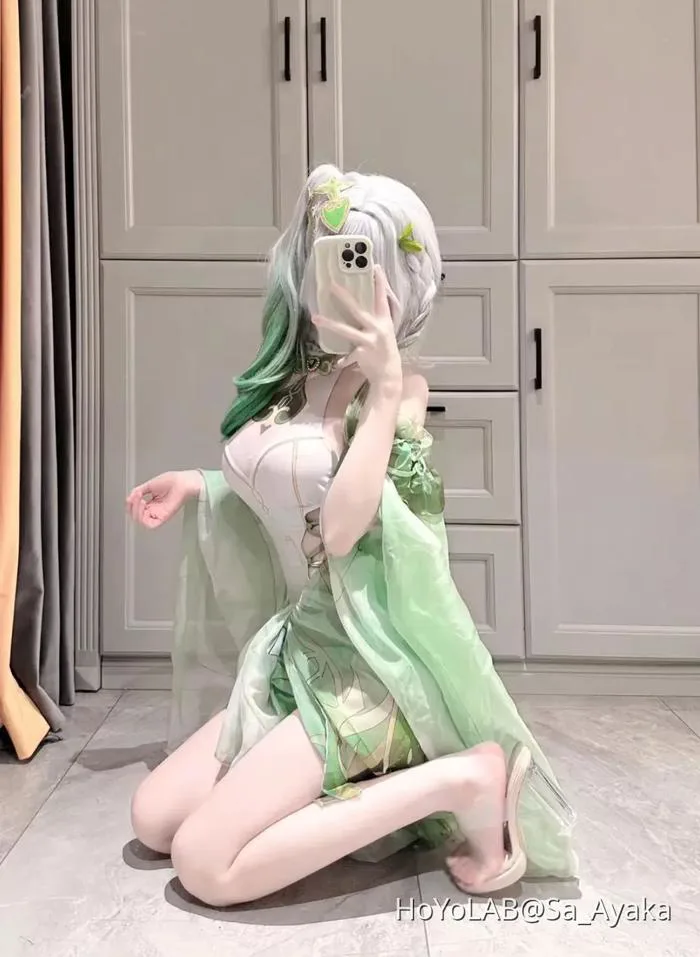 Cosplay Nahida Genshin Impact | HoYoLAB