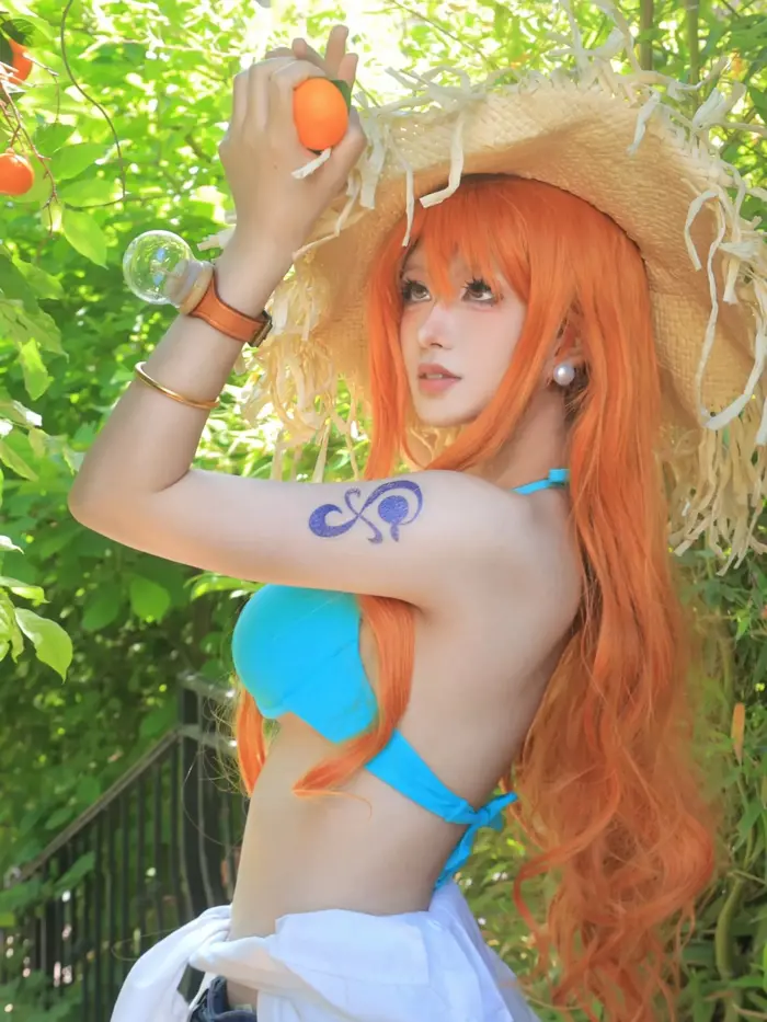 Mê mẩn loạt ảnh cosplay Nami: Khi 