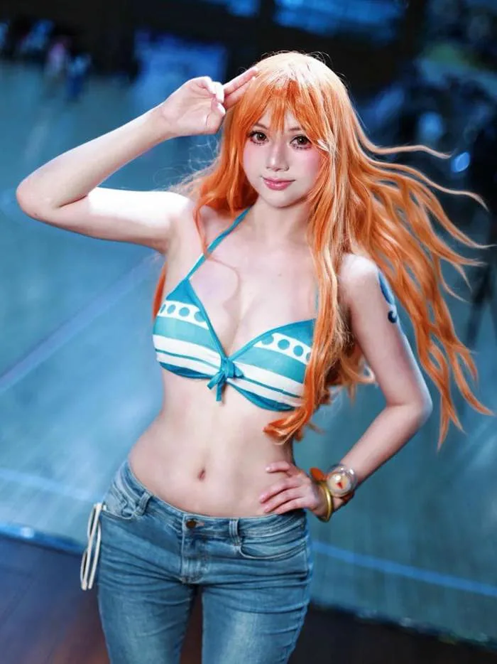 299+ ảnh Nami cosplay nóng bỏng và cuốn hút nhất tại One Piece